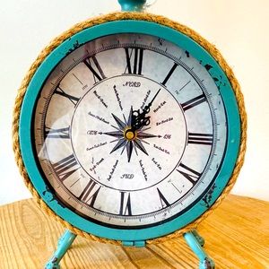 ⏰ Rustic table clock 🕰
